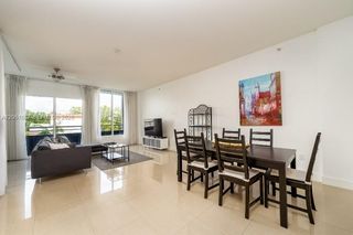 3250 Grand Ave 302, Miami, FL 33133