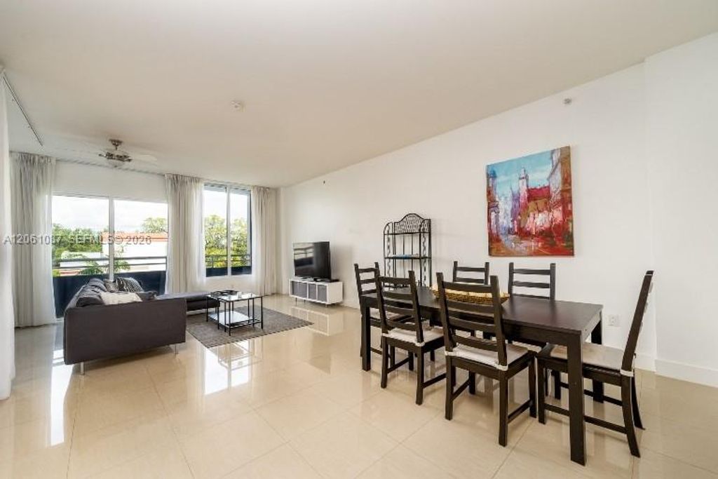 3250 Grand Ave 302, Miami, FL 33133