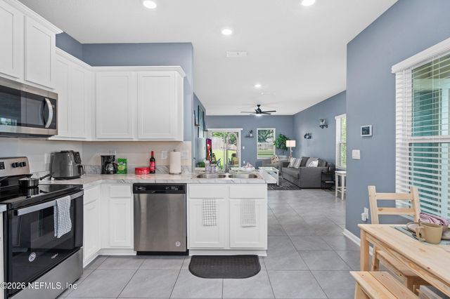 237 ARALIA Lane, Jacksonville, FL 32216