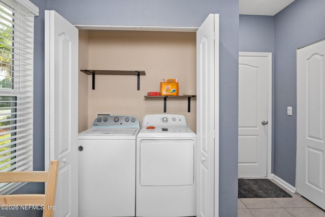 237 ARALIA Lane, Jacksonville, FL 32216