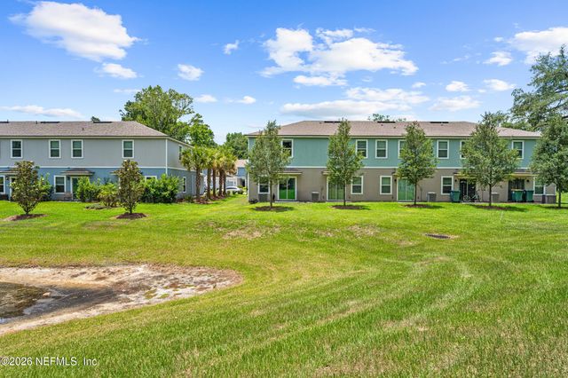 237 ARALIA Lane, Jacksonville, FL 32216