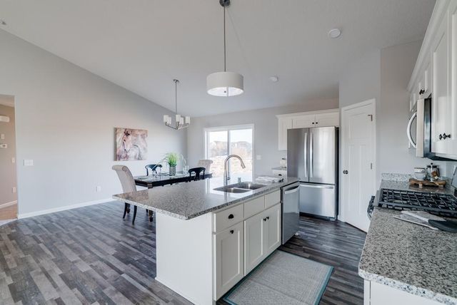 347 Roberts Avenue NW, Delano, MN 55328