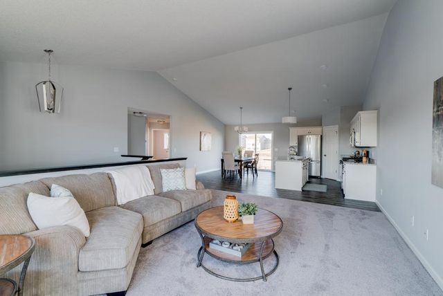347 Roberts Avenue NW, Delano, MN 55328