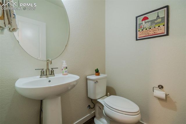 5173 Roundhouse Drive, Colorado Springs, CO 80925