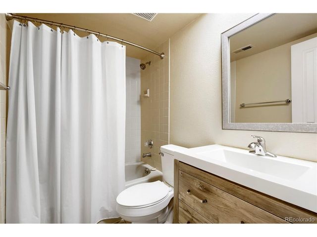 6380 S Boston St 117, Greenwood Village, CO 80111