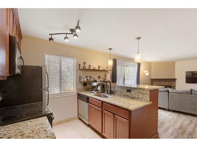 6380 S Boston St 117, Greenwood Village, CO 80111
