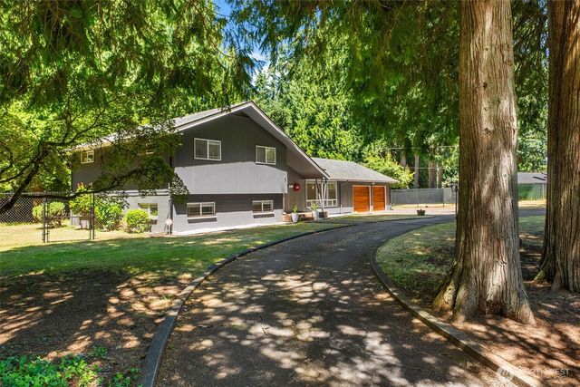 6206 Shady Lane SE, Lacey, WA 98503