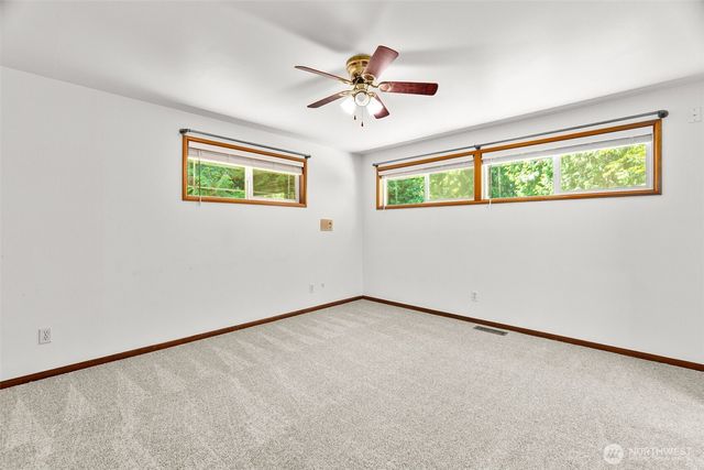 6206 Shady Lane SE, Lacey, WA 98503