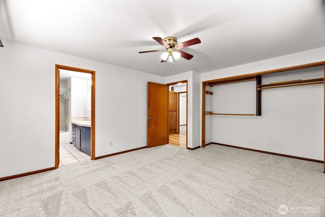 6206 Shady Lane SE, Lacey, WA 98503