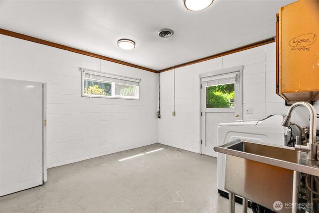 6206 Shady Lane SE, Lacey, WA 98503
