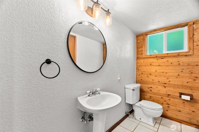 6206 Shady Lane SE, Lacey, WA 98503