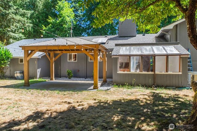 6206 Shady Lane SE, Lacey, WA 98503