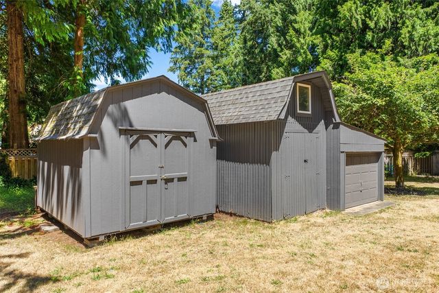 6206 Shady Lane SE, Lacey, WA 98503