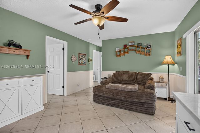 10320 NW 42nd Dr, Coral Springs, FL 33065