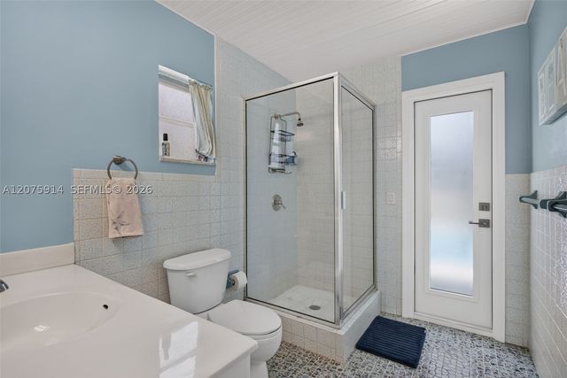 10320 NW 42nd Dr, Coral Springs, FL 33065