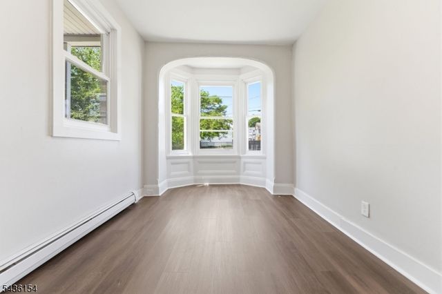 60 Brainard St, Phillipsburg Town, NJ 08865