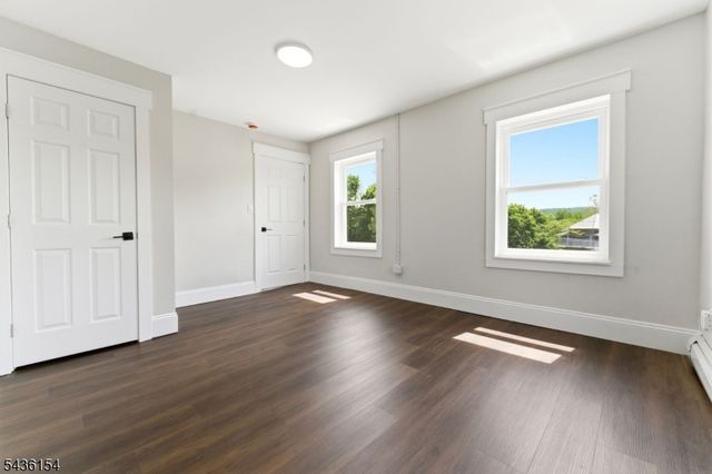 60 Brainard St, Phillipsburg Town, NJ 08865