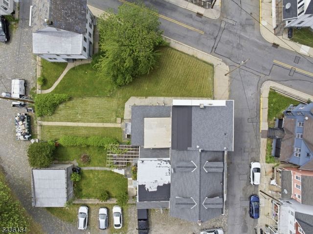 60 Brainard St, Phillipsburg Town, NJ 08865