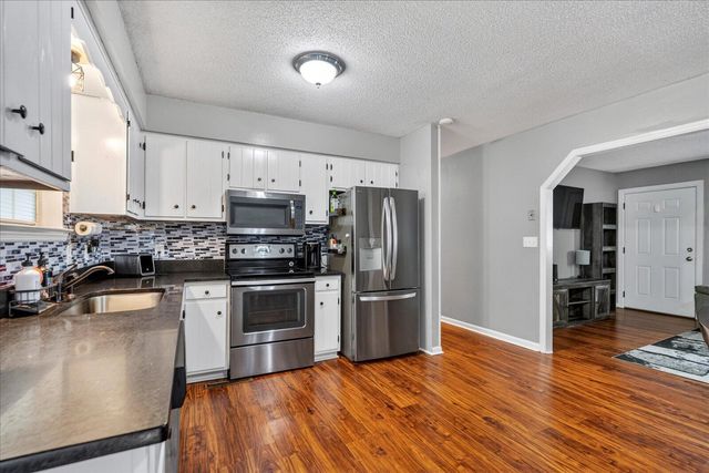 1431 N Winer Drive, Soddy Daisy, TN 37379