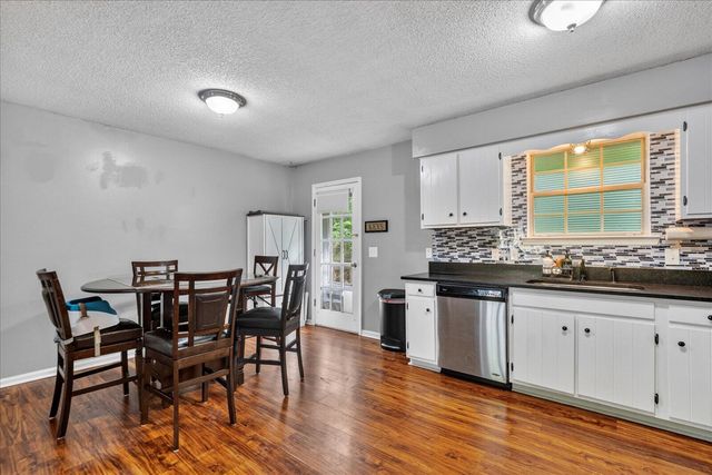 1431 N Winer Drive, Soddy Daisy, TN 37379