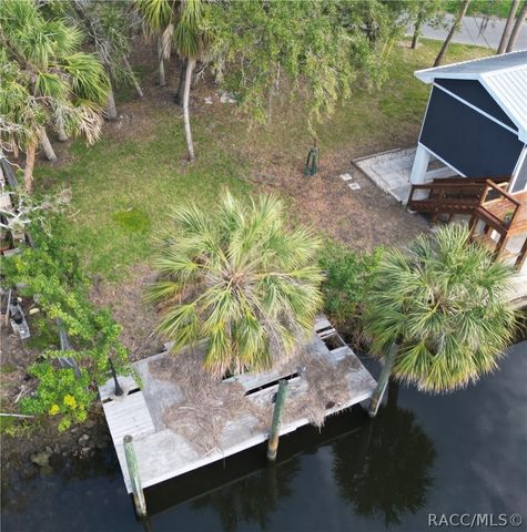 5630 S Garcia Road, Homosassa, FL 34448