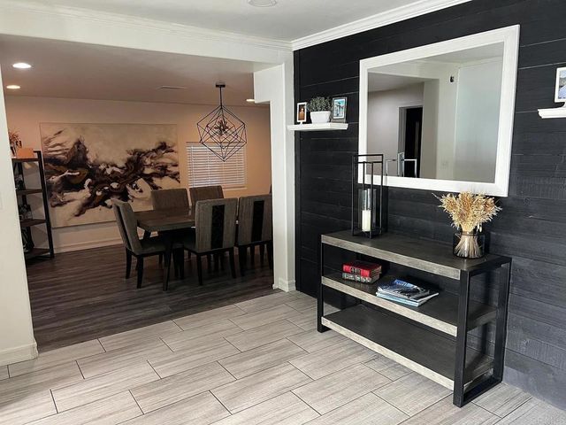 823 Gwen Street, San Diego, CA 92114
