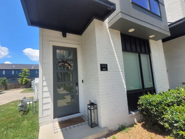 1213 10th Ave N Unit 8, Nashville, TN 37208