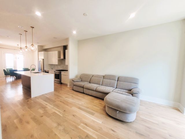 1213 10th Ave N Unit 8, Nashville, TN 37208