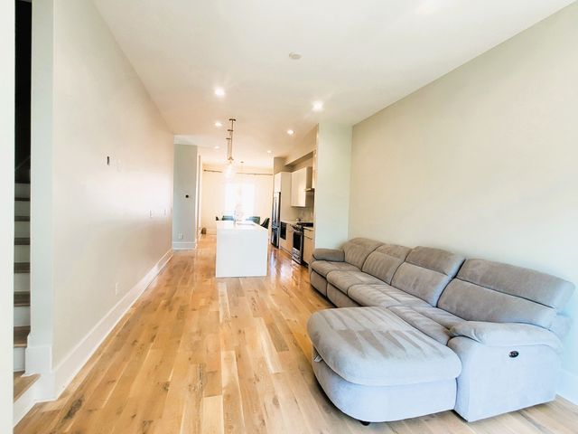 1213 10th Ave N Unit 8, Nashville, TN 37208