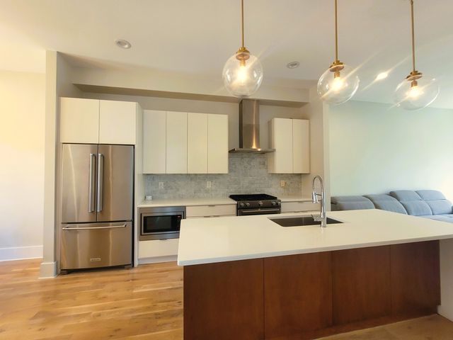 1213 10th Ave N Unit 8, Nashville, TN 37208