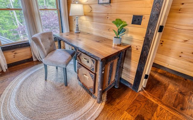 74 Hickory Hollow, Mineral Bluff, GA 30559