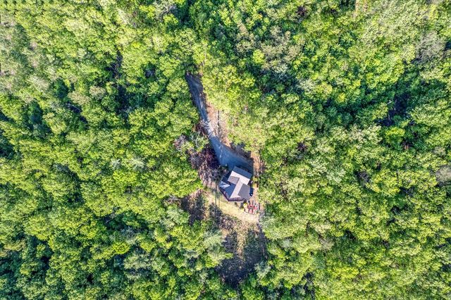 74 Hickory Hollow, Mineral Bluff, GA 30559