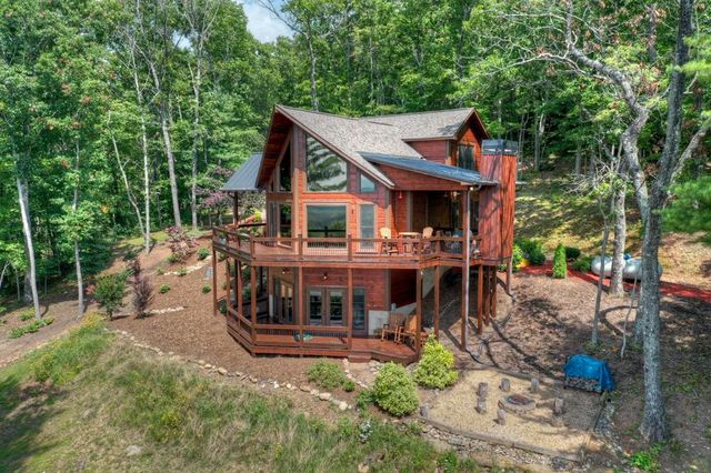 74 Hickory Hollow, Mineral Bluff, GA 30559