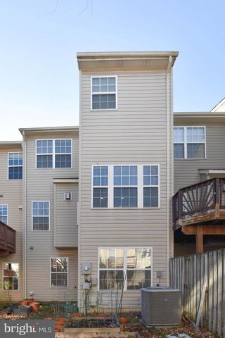 2457 ROLLING PLAINS DR, Herndon, VA 20171