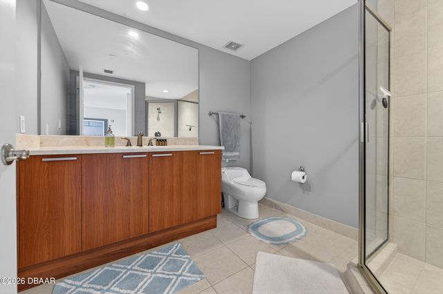 241 Riverside Dr Unit 204, Holly Hill, FL 32117