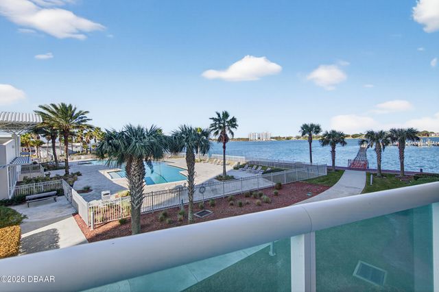 241 Riverside Dr Unit 204, Holly Hill, FL 32117