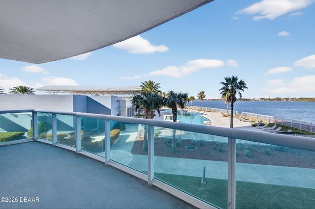 241 Riverside Dr Unit 204, Holly Hill, FL 32117