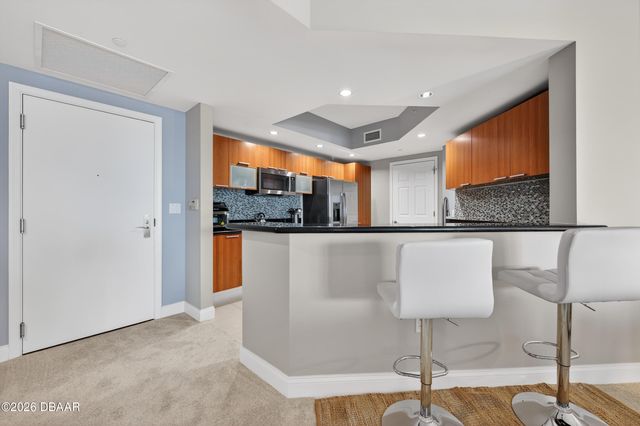 241 Riverside Dr Unit 204, Holly Hill, FL 32117