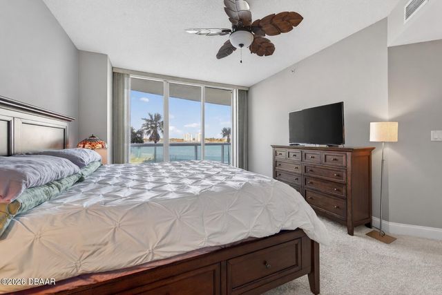 241 Riverside Dr Unit 204, Holly Hill, FL 32117