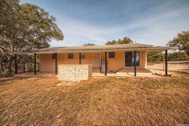 3909 McCall Creek, Blanco, TX 78606