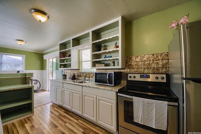 3909 McCall Creek, Blanco, TX 78606