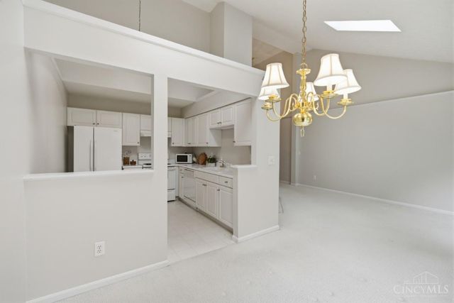 4156 Lakeknoll Drive, Mason, OH 45040