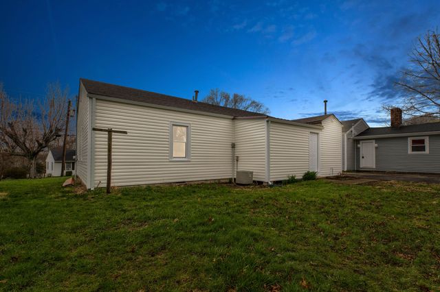 20 Maysville Avenue, Mt Sterling, KY 40353