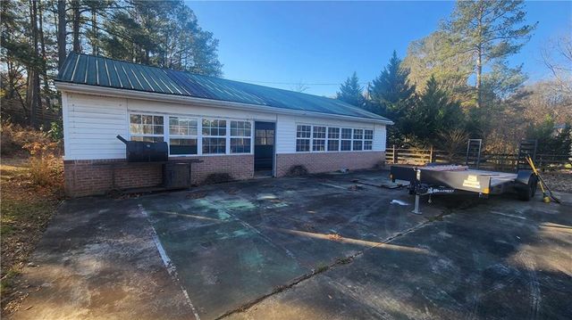 1 N Kenora SW Drive, Rome, GA 30165