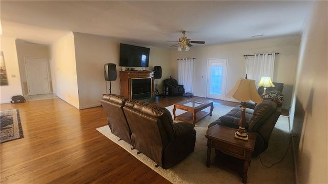 1 N Kenora SW Drive, Rome, GA 30165