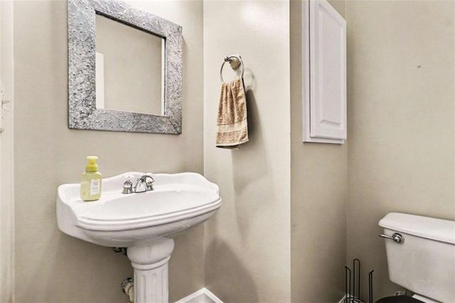 30 Couples Court, Newnan, GA 30265
