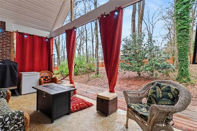 30 Couples Court, Newnan, GA 30265