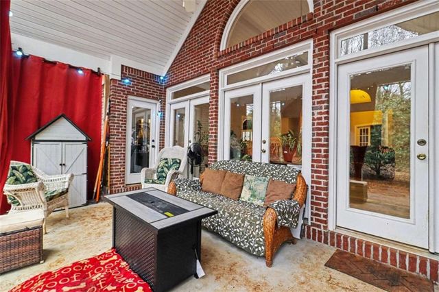 30 Couples Court, Newnan, GA 30265