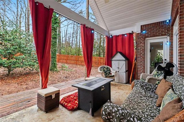 30 Couples Court, Newnan, GA 30265