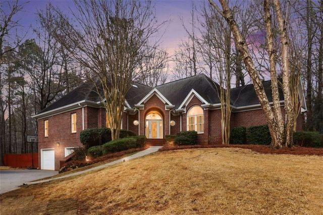 30 Couples Court, Newnan, GA 30265